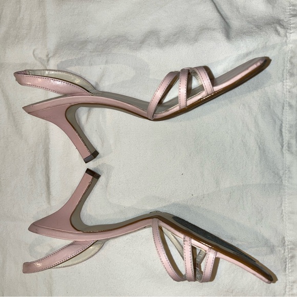 Michelle D Petal Pink Heels 7.5 - Picture 3 of 7